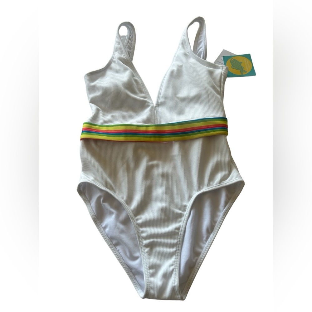 Kelly Cahill Women's one piece bathing suit. Size Med. White with belt.  719